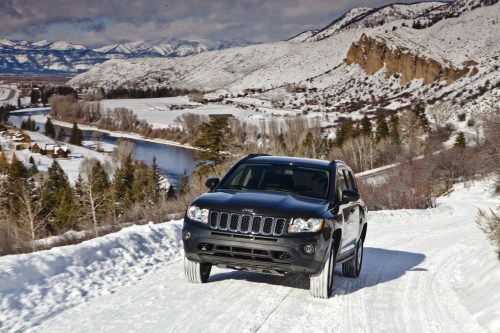 Jeep® Compass стал лауреатом «Гран-при 2012» журнала «За рулем»