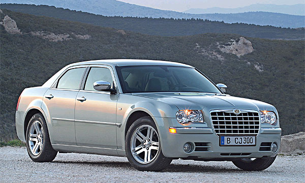 Chrysler 300С, Jeep Grand Cherokee, Dodge Caravan