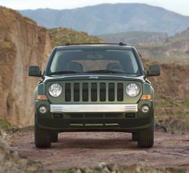 Jeep Liberty идет! Уступи дорогу!