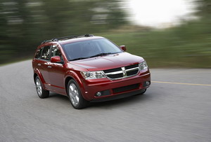 Новый Dodge Journey можно заказать в FORIS